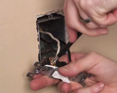 How To Install A Single Pole Light Switch Gt How To Gt Leviton Blog